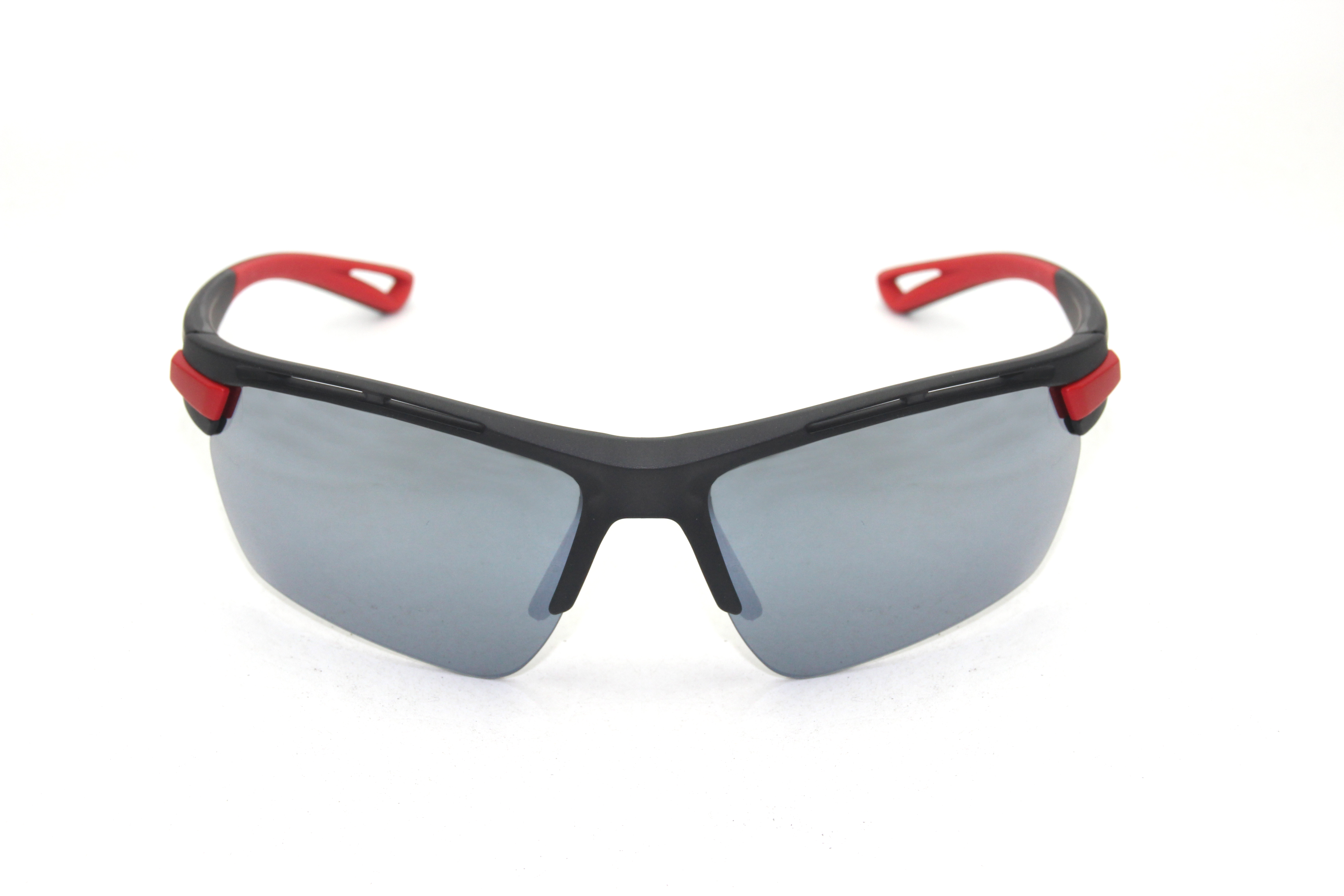 Merits Patent structure that very easy to change lens suitable for different weather