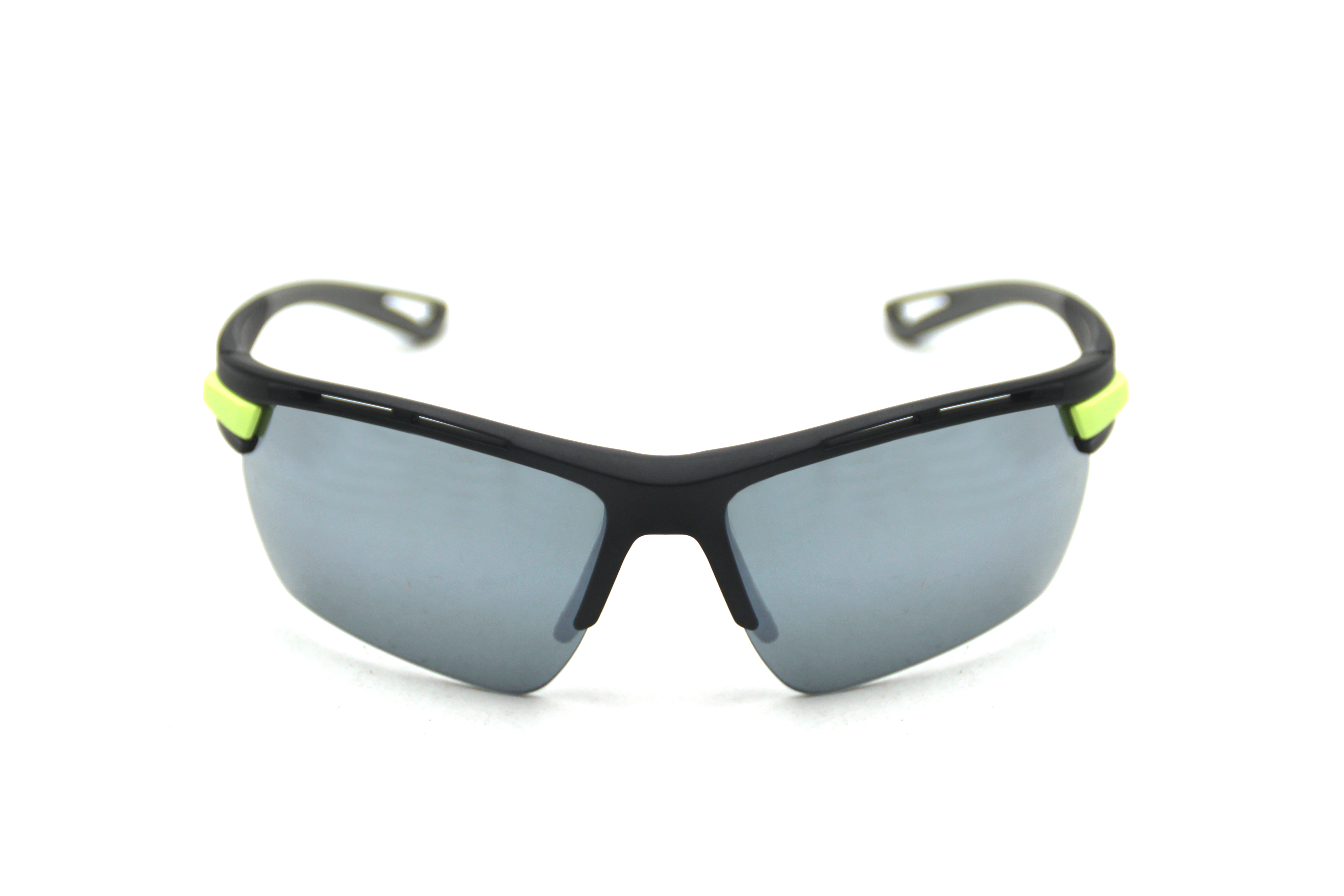 Merits Patent structure that very easy to change lens suitable for different weather